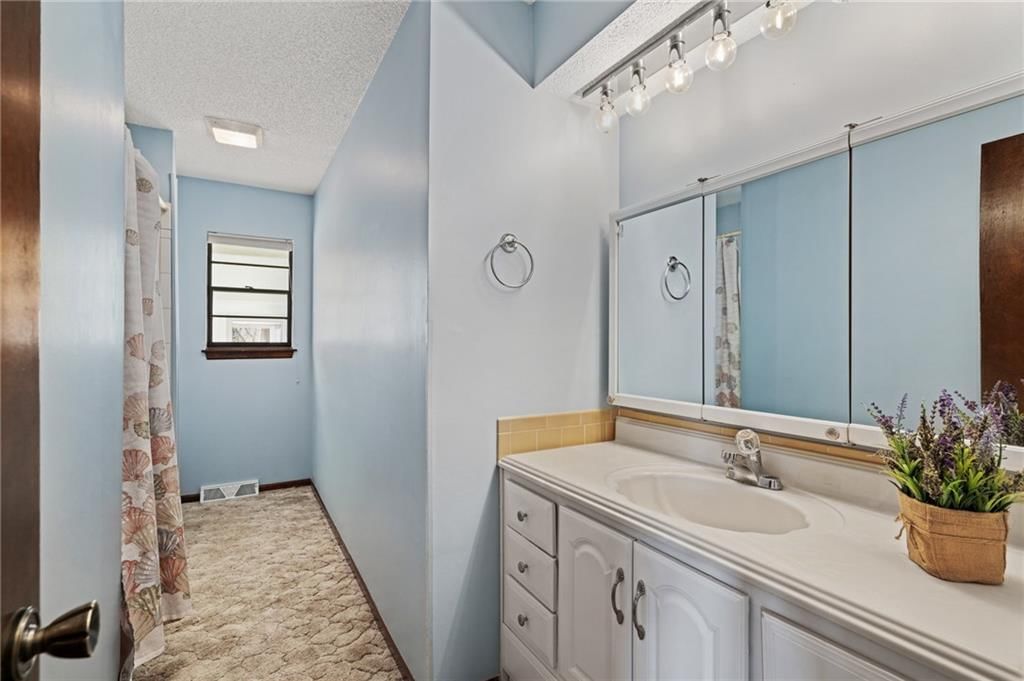 4528 N 93rd Street — photo 26