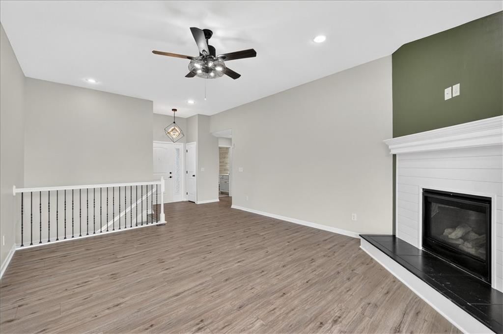 4726 Chester Avenue — photo 15