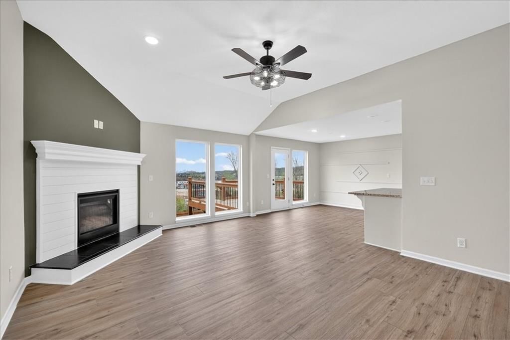4726 Chester Avenue — photo 16