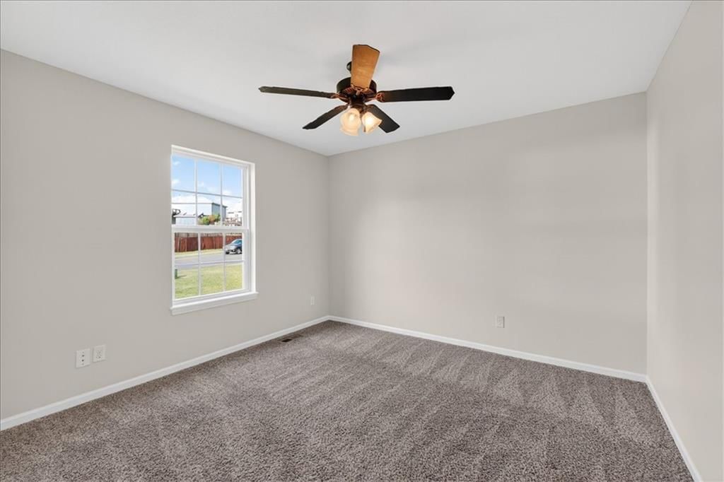 4726 Chester Avenue — photo 28