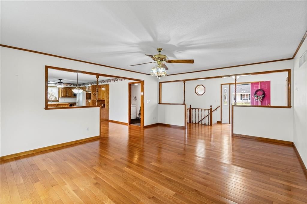 308 W Dauxville Drive — photo 5