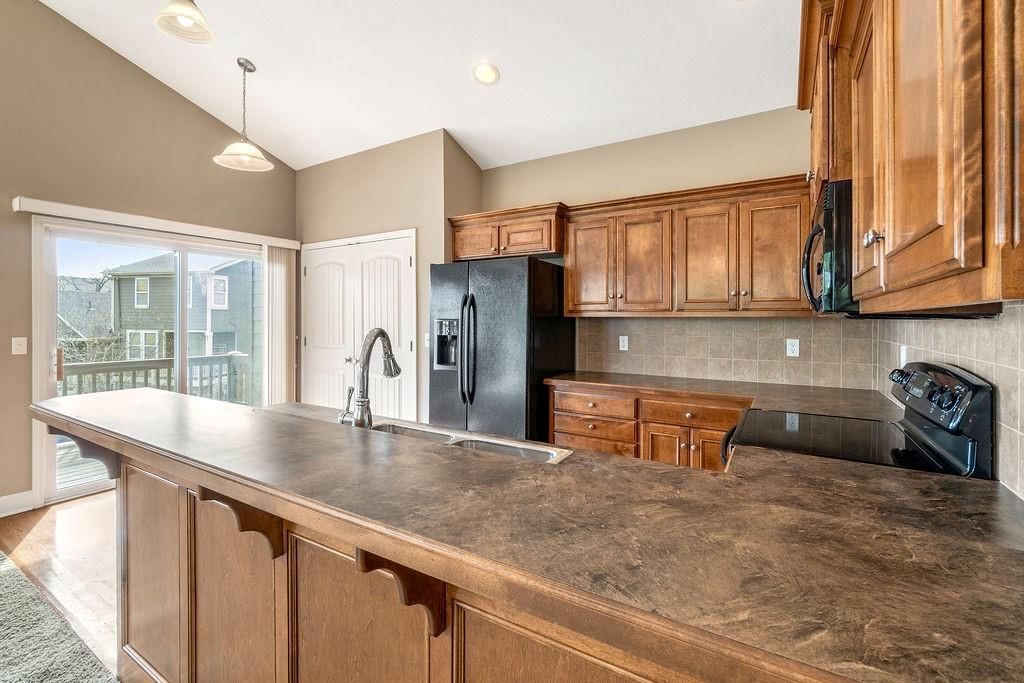 11171 S Woodsonia Drive — photo 11