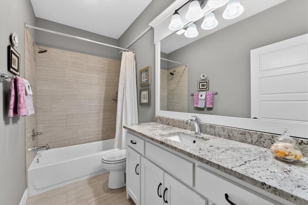 1405 Kensington Lane — photo 55