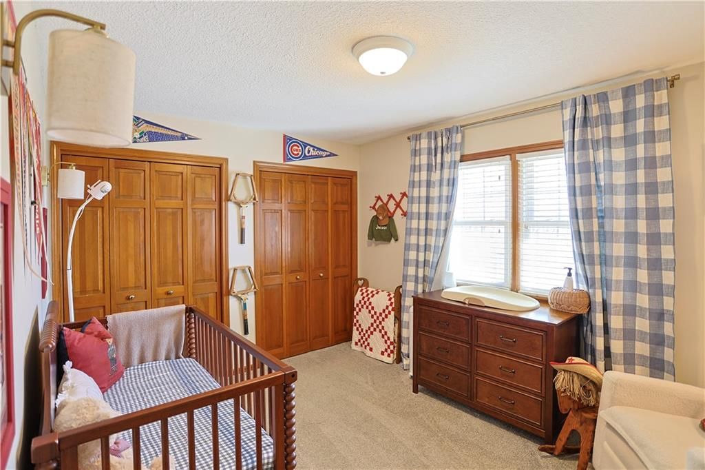 6913 Englewood Avenue — photo 23