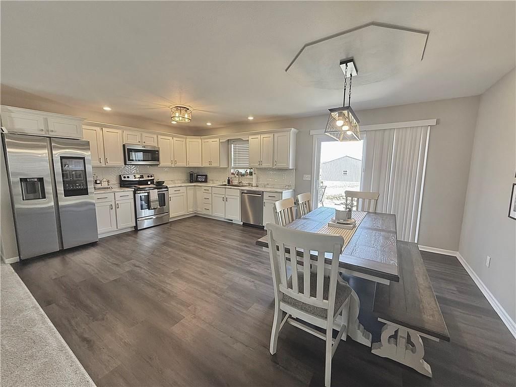 517 N Davis Street — photo 13