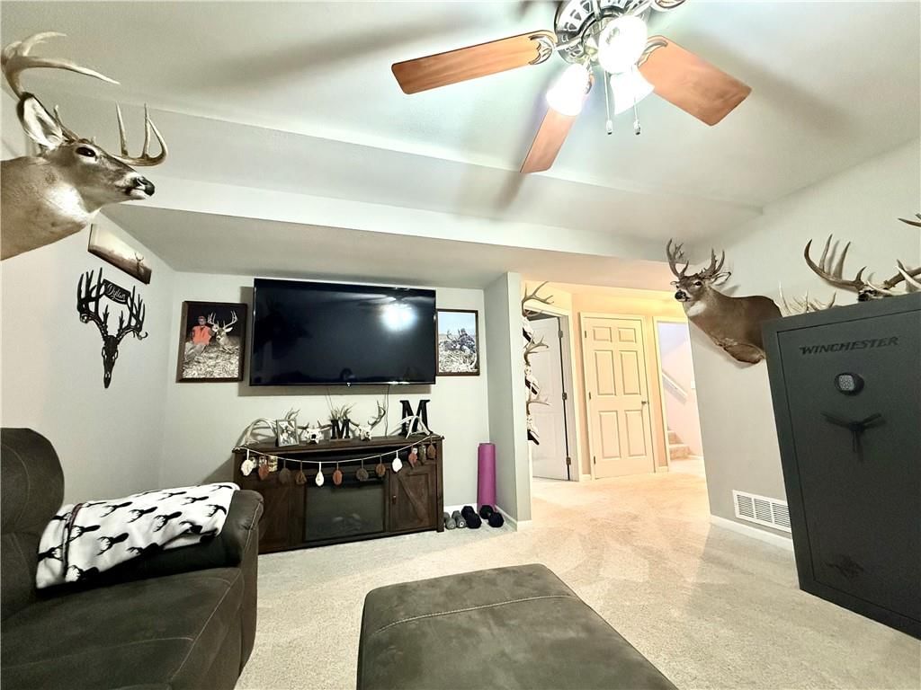 517 N Davis Street — photo 25