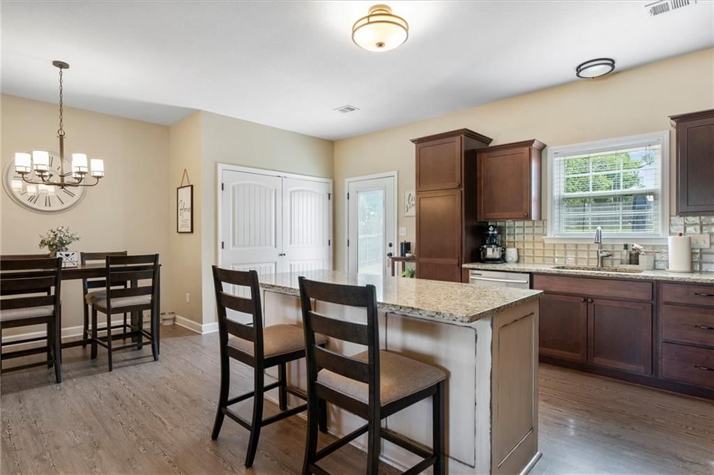 602 W Haven Drive — photo 9