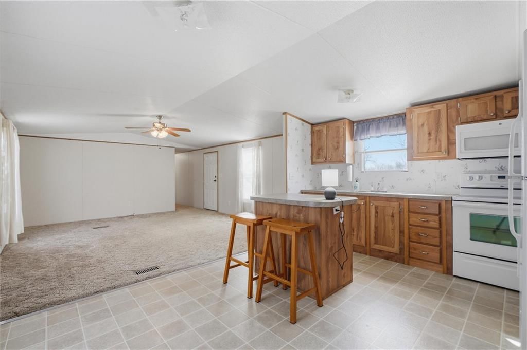 601 Gano Street — photo 5