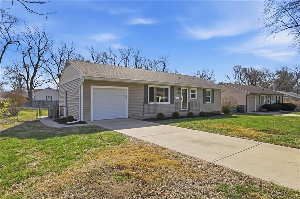 7301 Woodson Street — photo 3