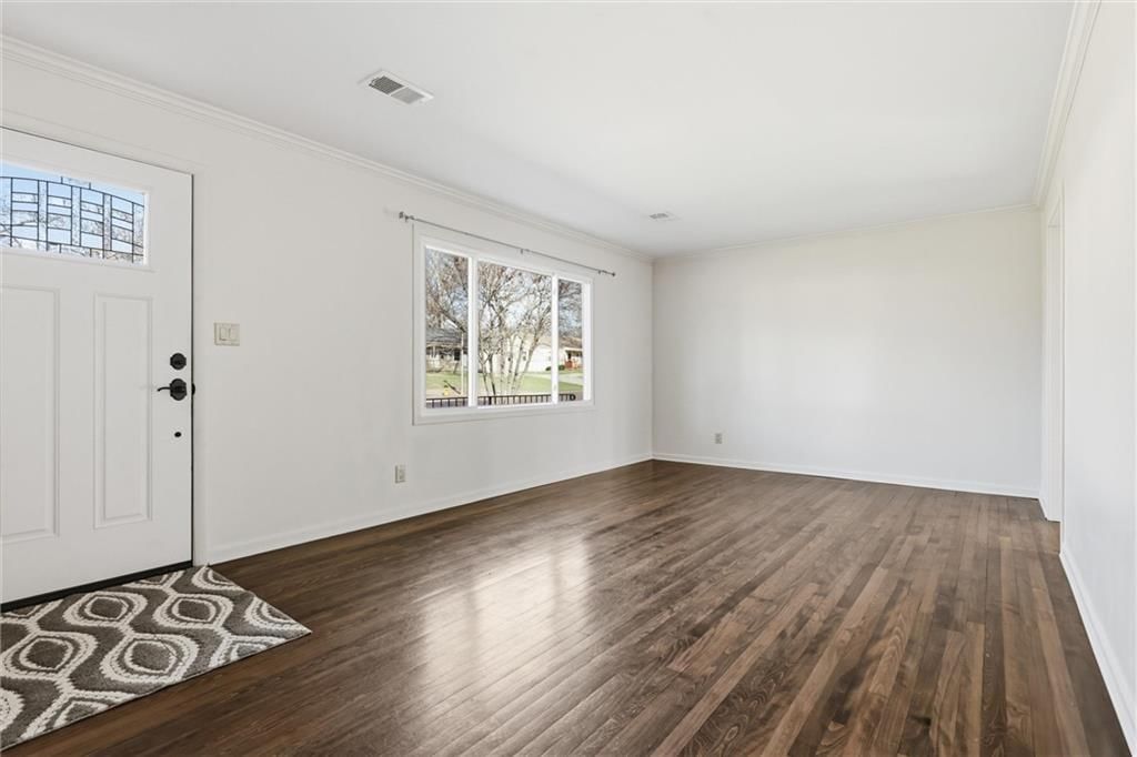 7301 Woodson Street — photo 7