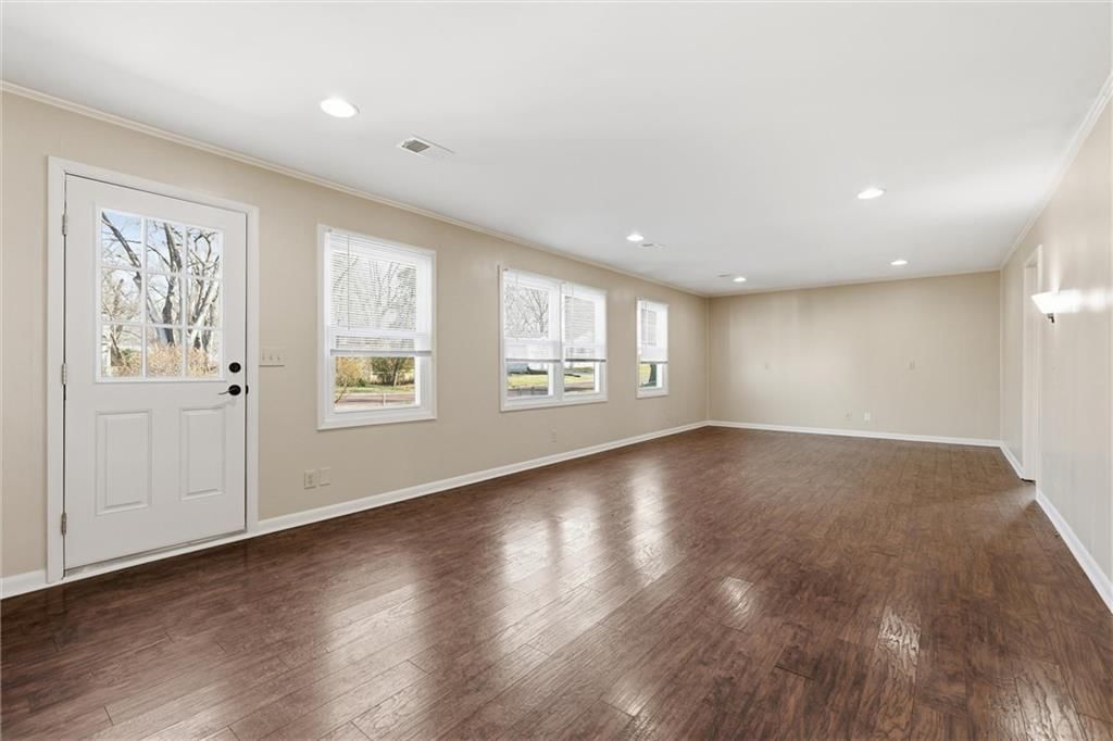 7301 Woodson Street — photo 24