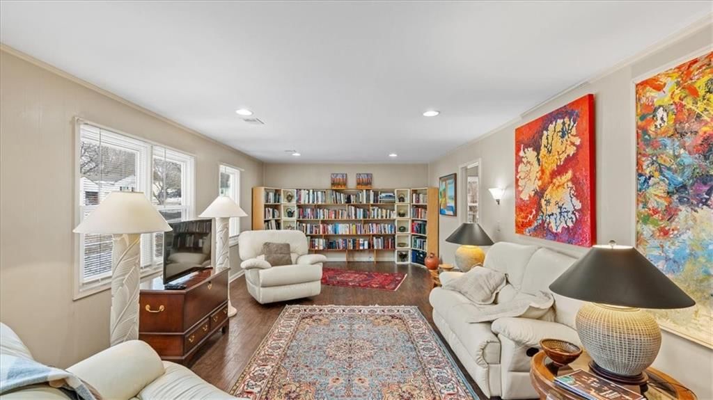 7301 Woodson Street — photo 26