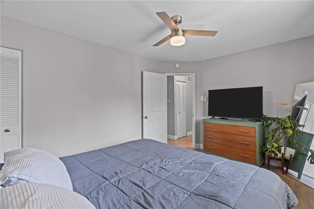 3946 colony gardens Drive — photo 26