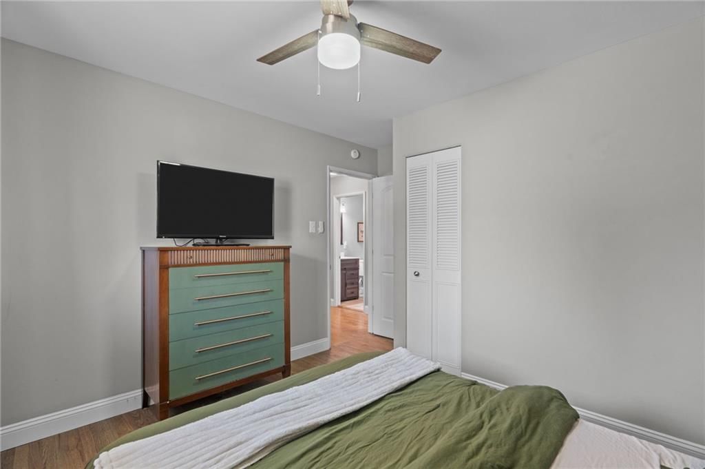 3946 colony gardens Drive — photo 29