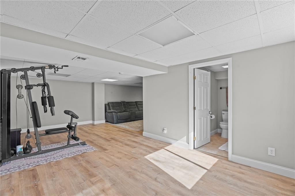 3946 colony gardens Drive — photo 36