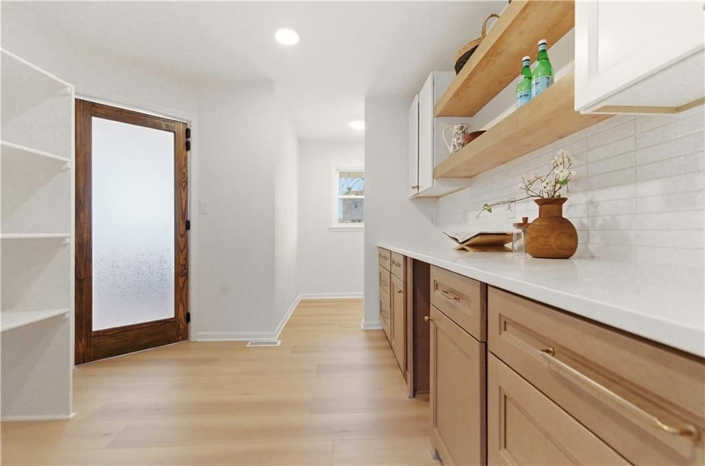 8338 Knox Street — photo 12