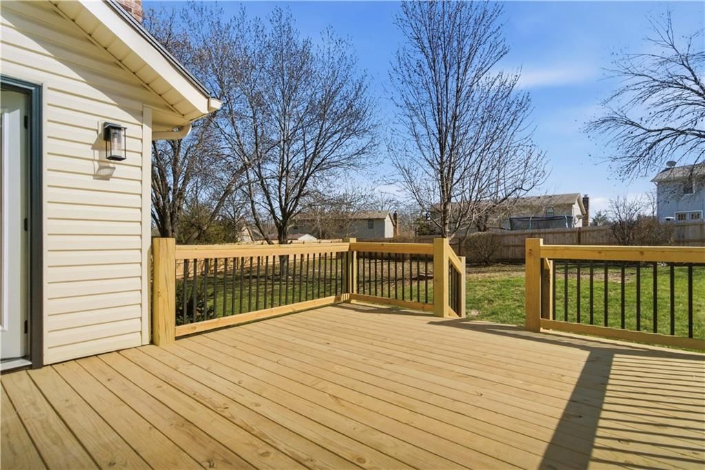 8338 Knox Street — photo 31