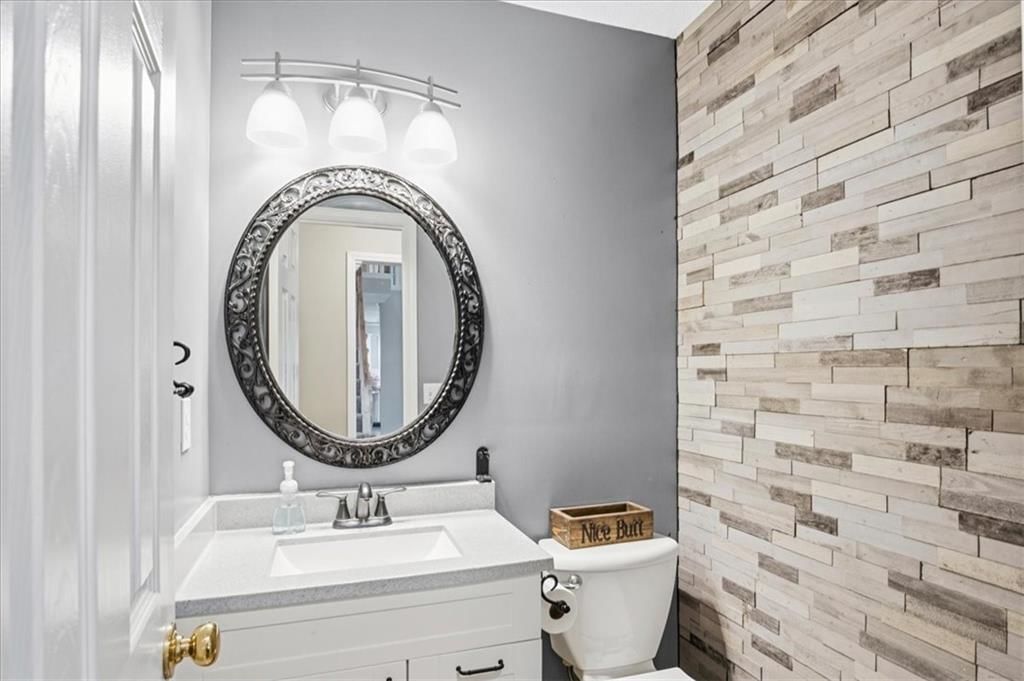 11319 N Holly Street — photo 10