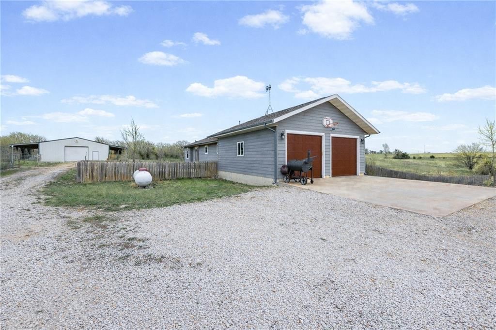 425 Hamilton Road — photo 4