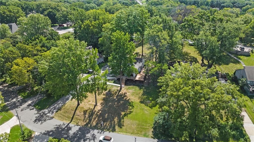 7809 NW Scenic Drive — photo 34