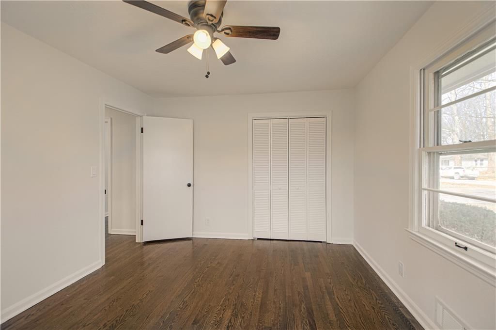 7800 Booth Avenue — photo 7