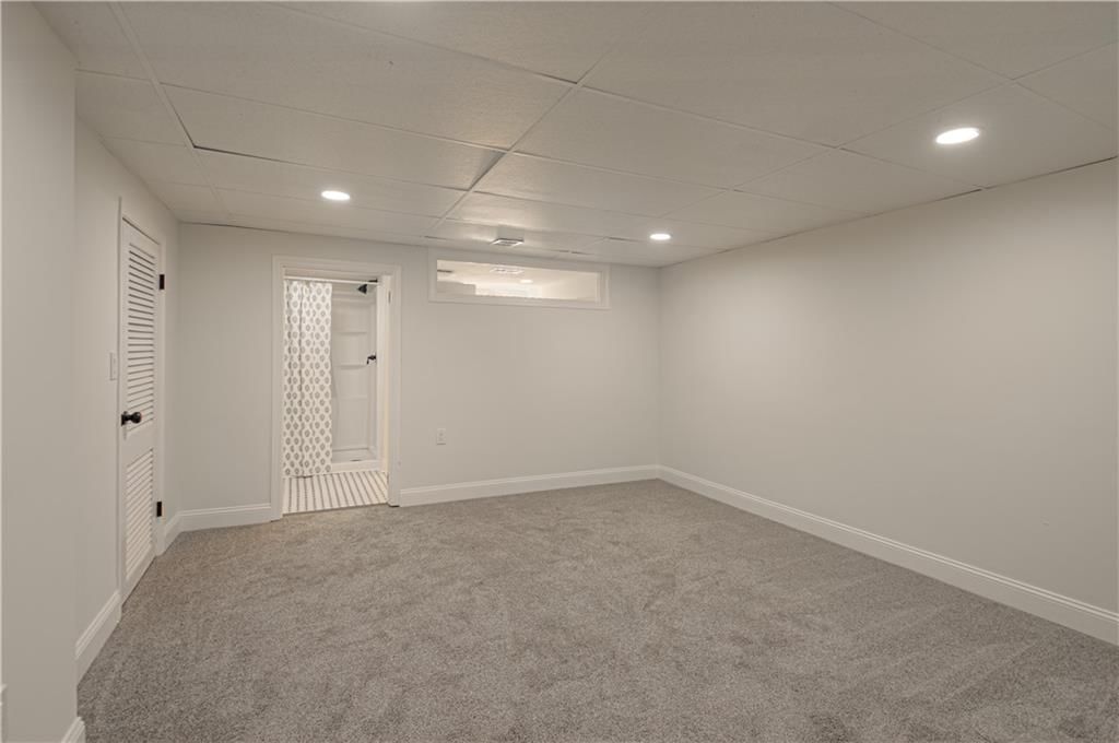 7800 Booth Avenue — photo 13