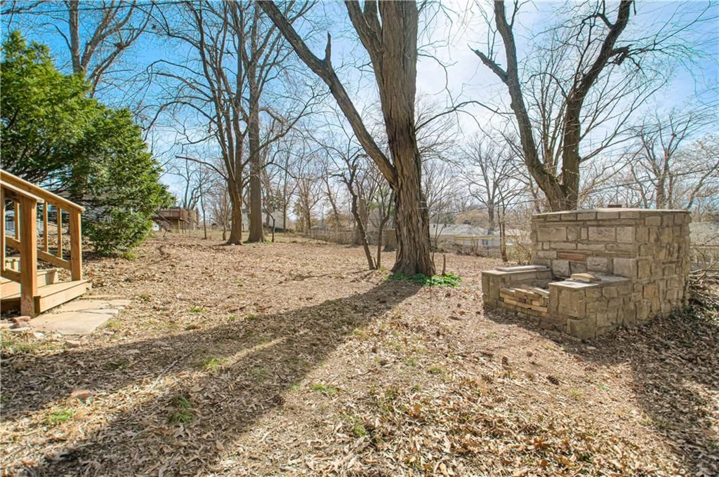 7800 Booth Avenue — photo 19