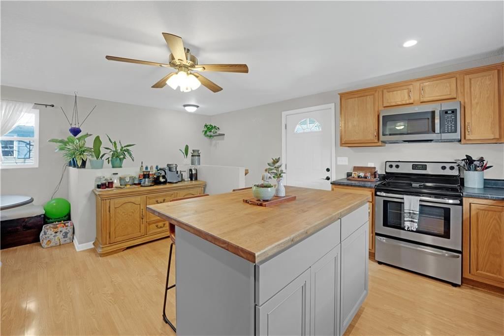 705 N Adams Avenue — photo 14