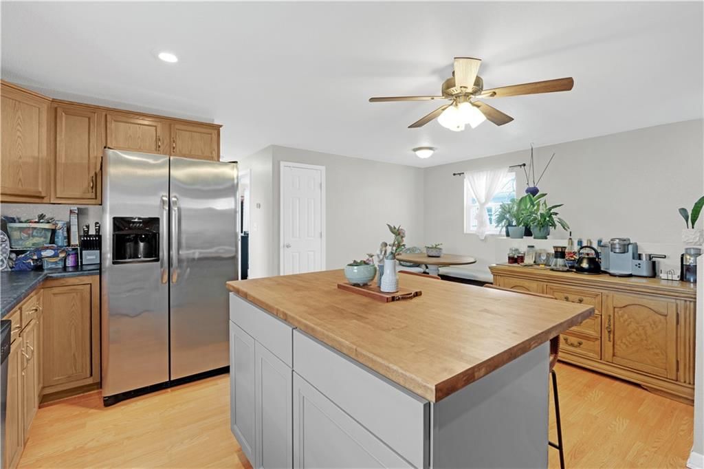 705 N Adams Avenue — photo 18