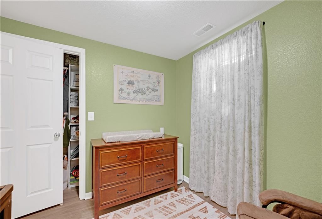 705 N Adams Avenue — photo 43