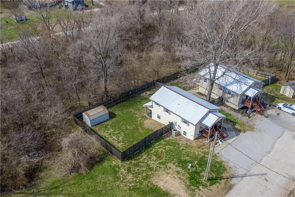 705 N Adams Avenue — photo 60