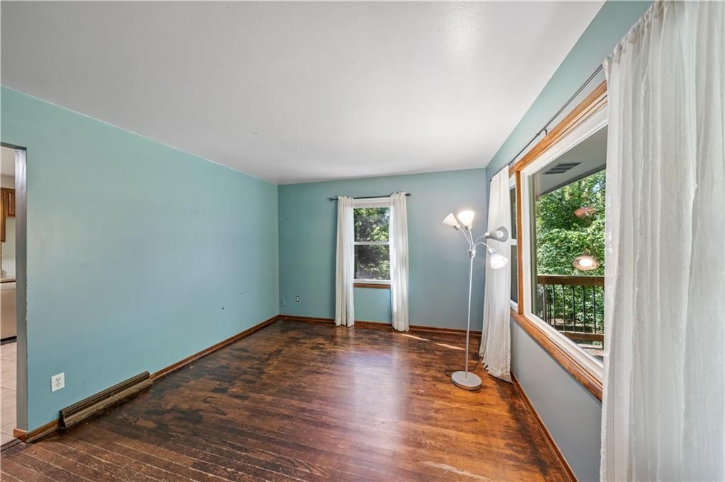 5903 Walnut Creek Drive — photo 4