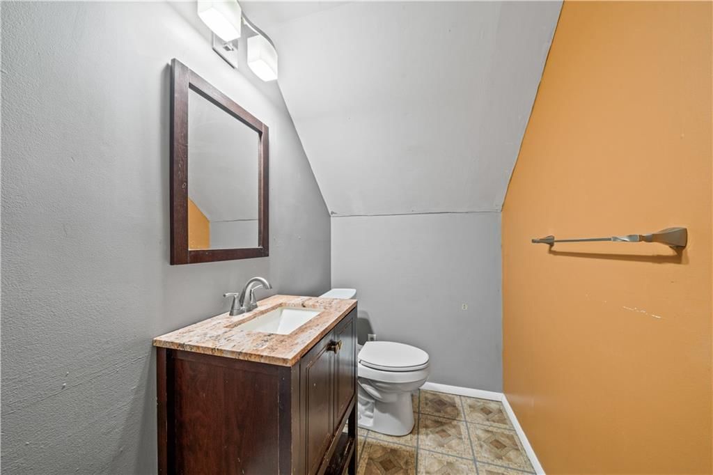 5903 Walnut Creek Drive — photo 16