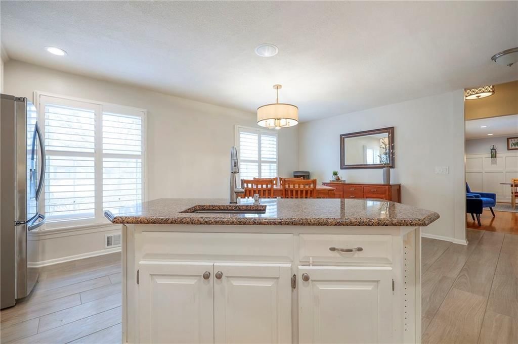 8609 W 89th Street — photo 12