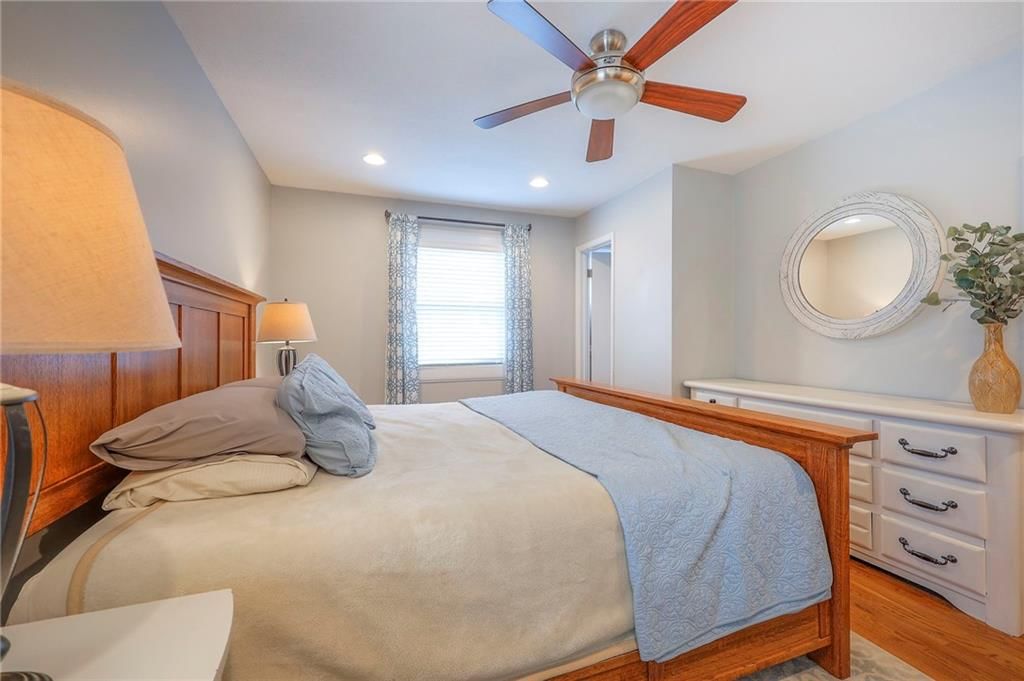 8609 W 89th Street — photo 15