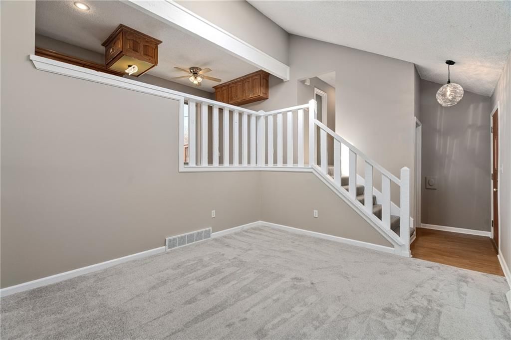 1743 Normandy Drive — photo 6