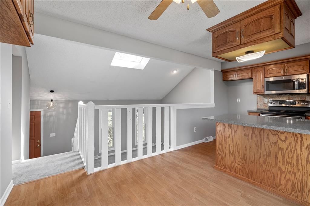 1743 Normandy Drive — photo 9