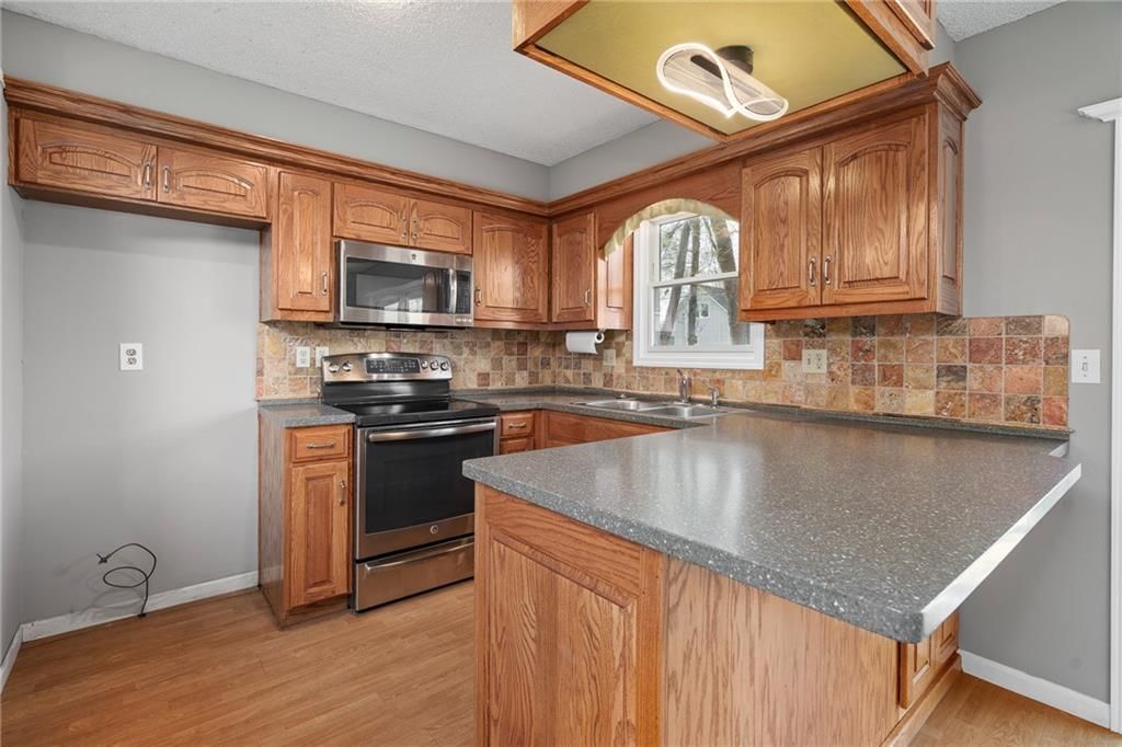 1743 Normandy Drive — photo 11