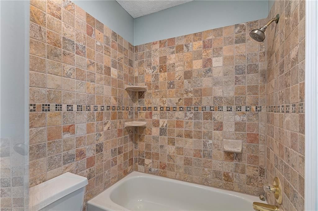 1743 Normandy Drive — photo 19