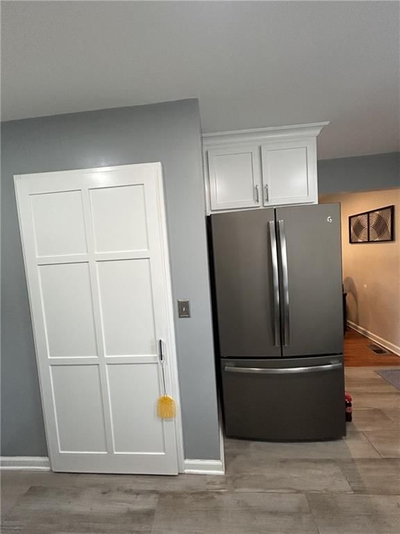 4880 Oakland Avenue — photo 11