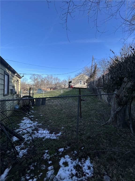 4880 Oakland Avenue — photo 30