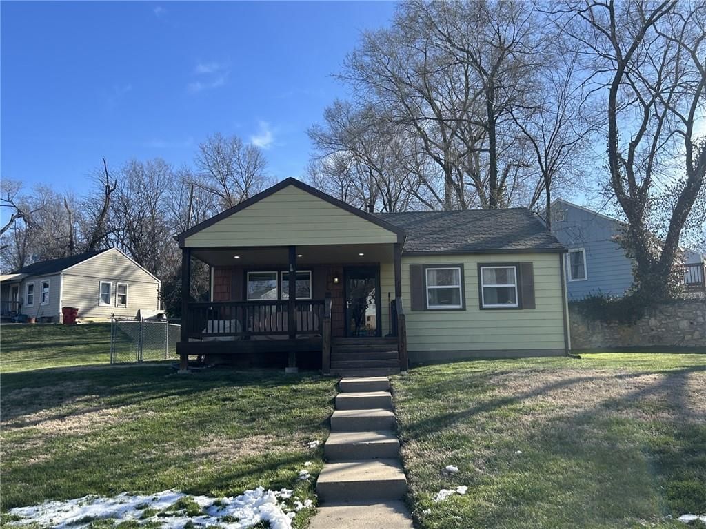 4880 Oakland Avenue — photo 36