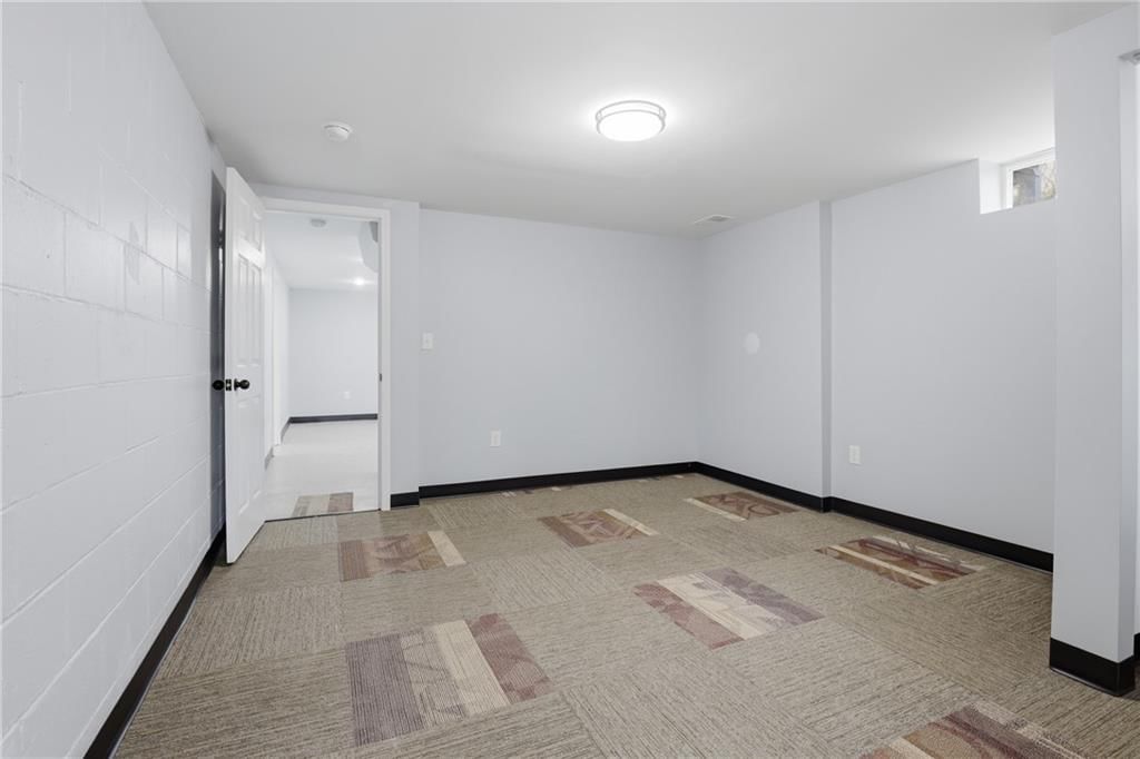 2944 N 47th Street — photo 35