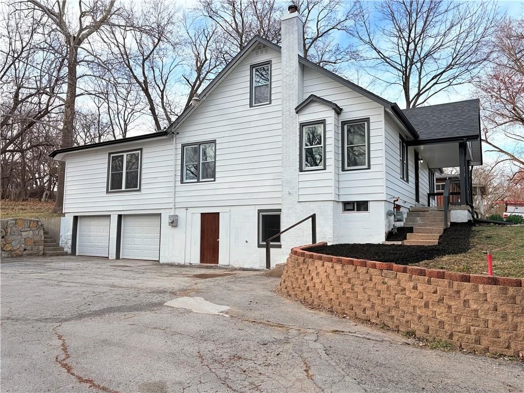 2944 N 47th Street — photo 41