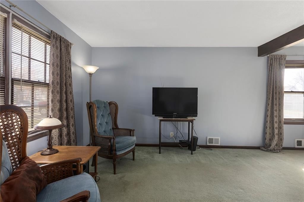 3405 NE 67Th Terrace — photo 5