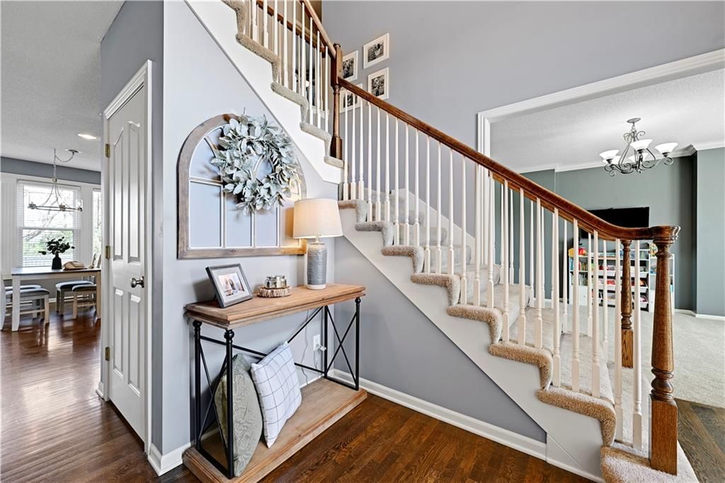 21814 W 95th Terrace — photo 4
