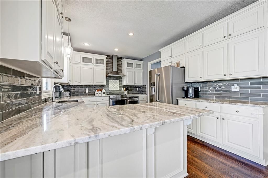 21814 W 95th Terrace — photo 6
