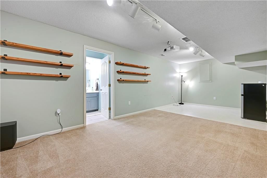 21814 W 95th Terrace — photo 31