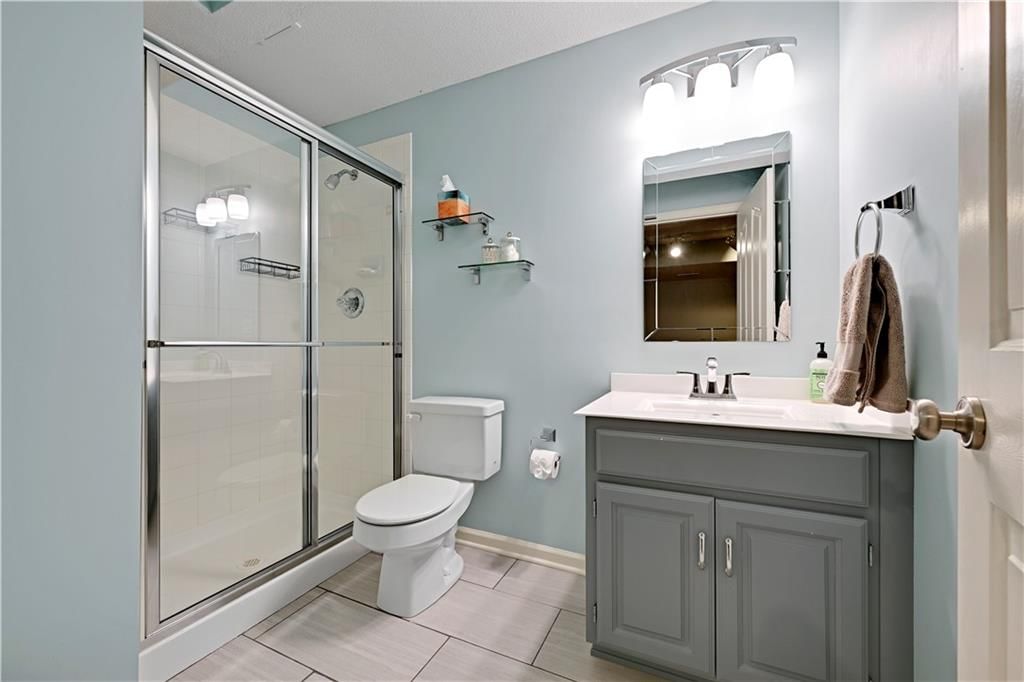 21814 W 95th Terrace — photo 33