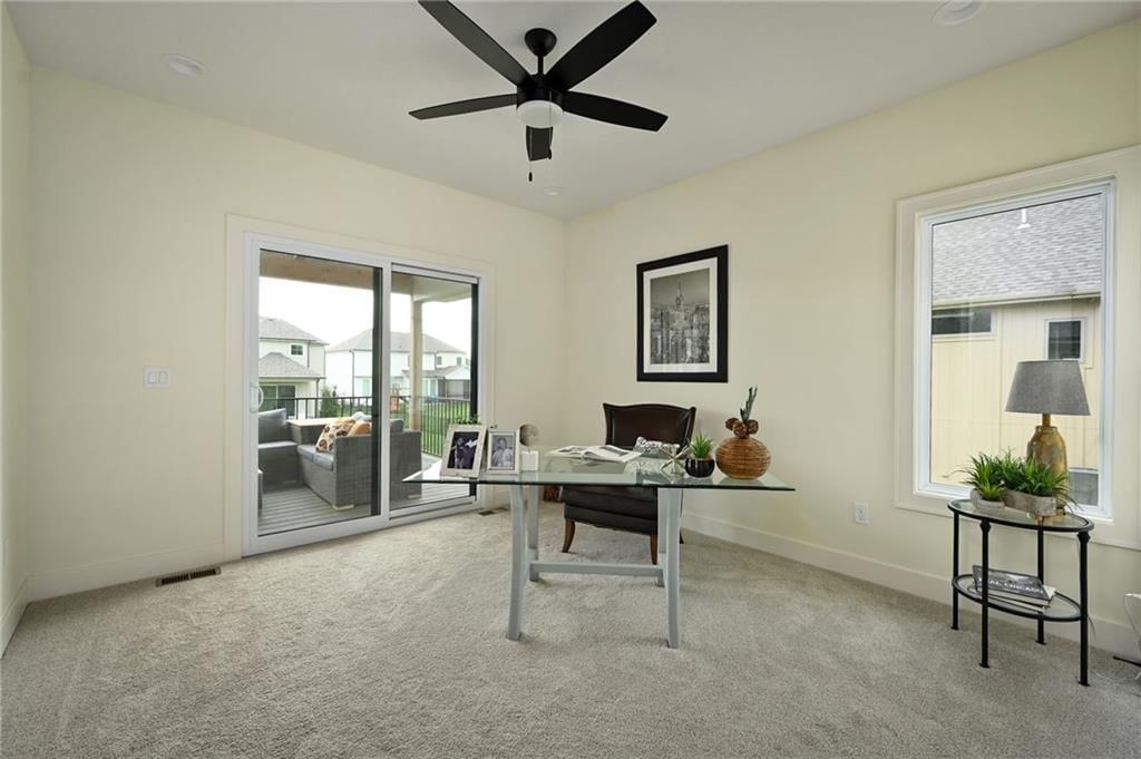 205 NW Lovins Drive — photo 14